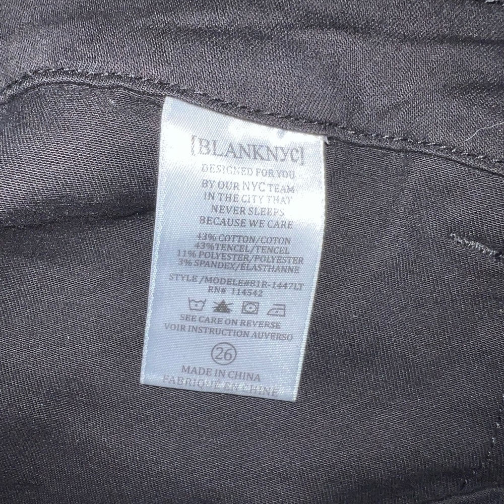 BLANKNYC Black Zipper Pants - Picture 7 of 7
